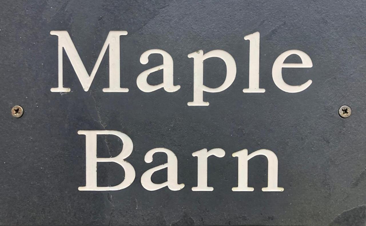 Maple & Beech Barns Apartment ทรูโร ภายนอก รูปภาพ