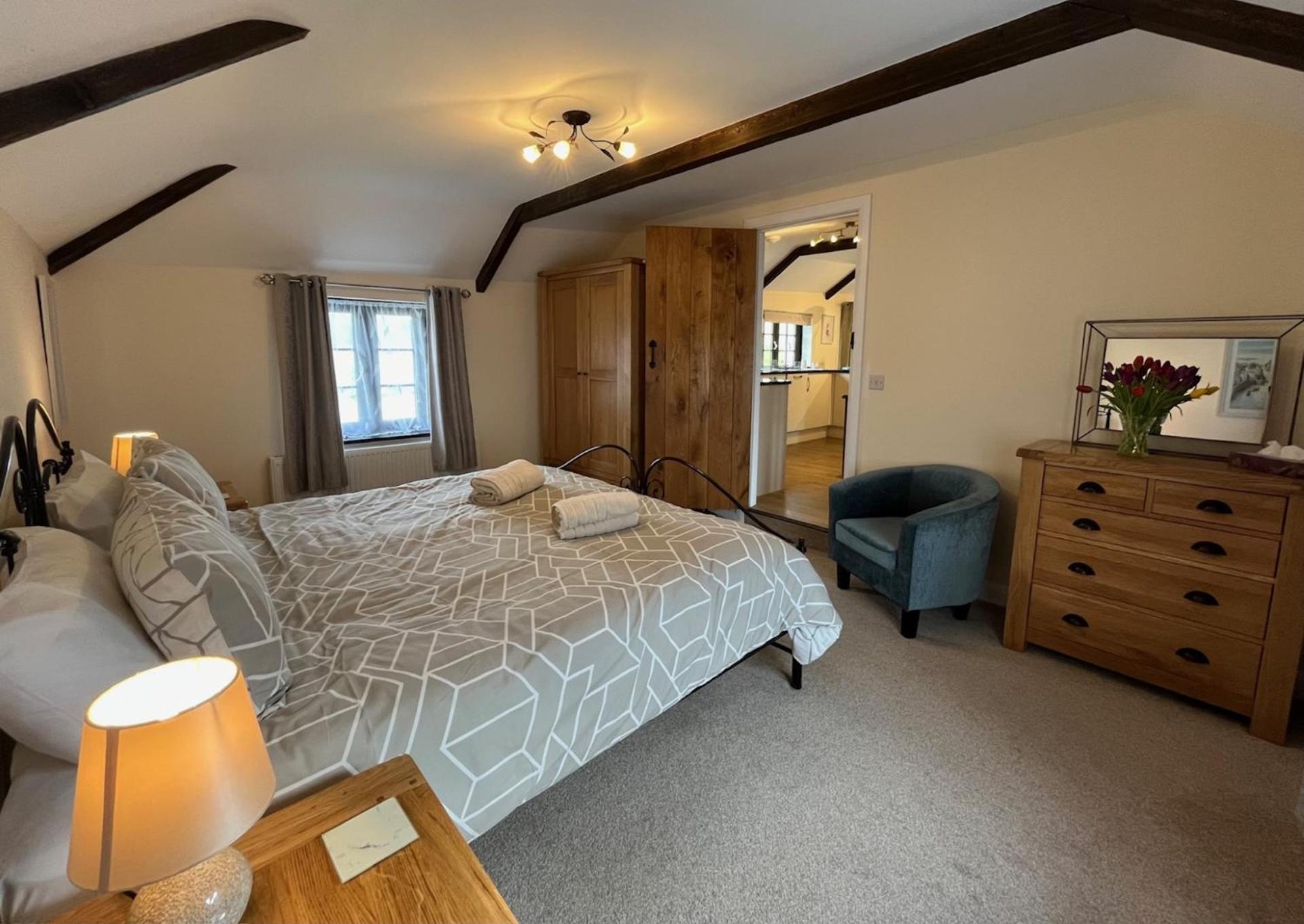 Maple & Beech Barns Apartment ทรูโร ภายนอก รูปภาพ