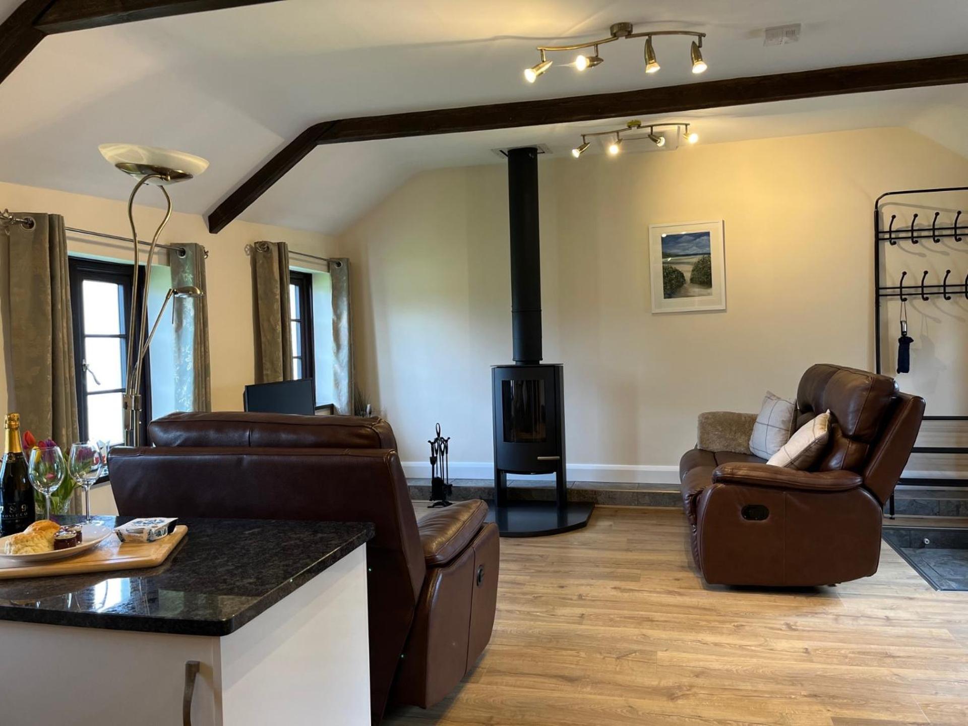 Maple & Beech Barns Apartment ทรูโร ภายนอก รูปภาพ